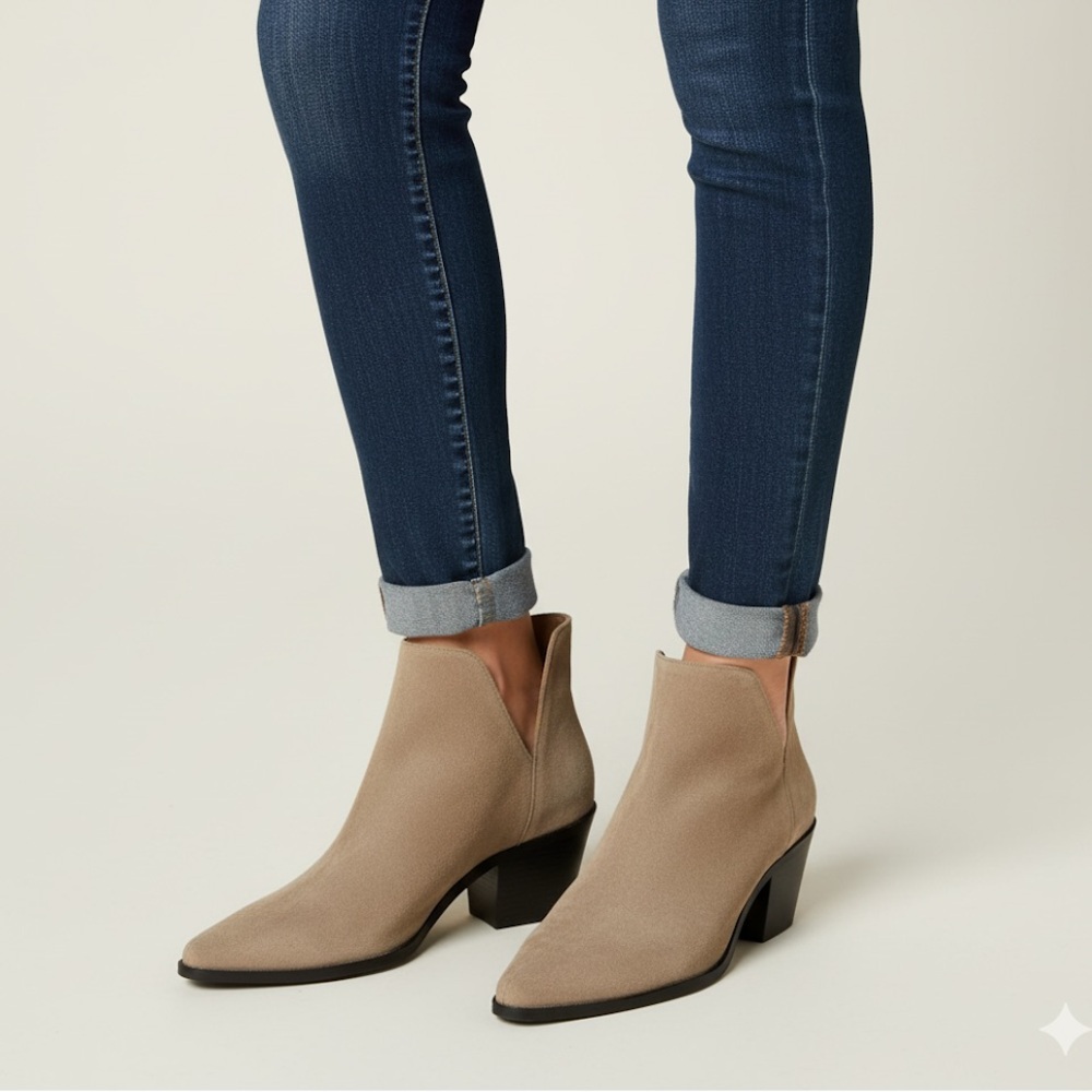 Zara Sz 9 (40) Genuine Suede Tan Heeled Pointy Toe Cowboy Low Boots